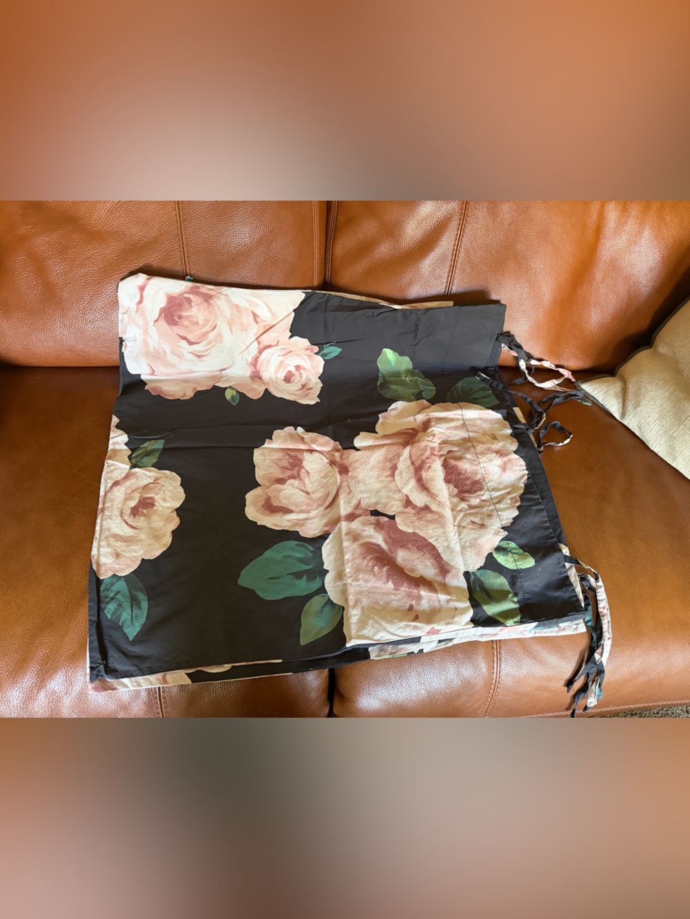 Emily & Meritt for Pottery Barn Teen pillowcases shams  black floral